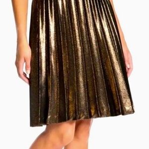 Metrowear Women's Metallic Pleated Golden A-Line Midi Skirt Medium, Stretch